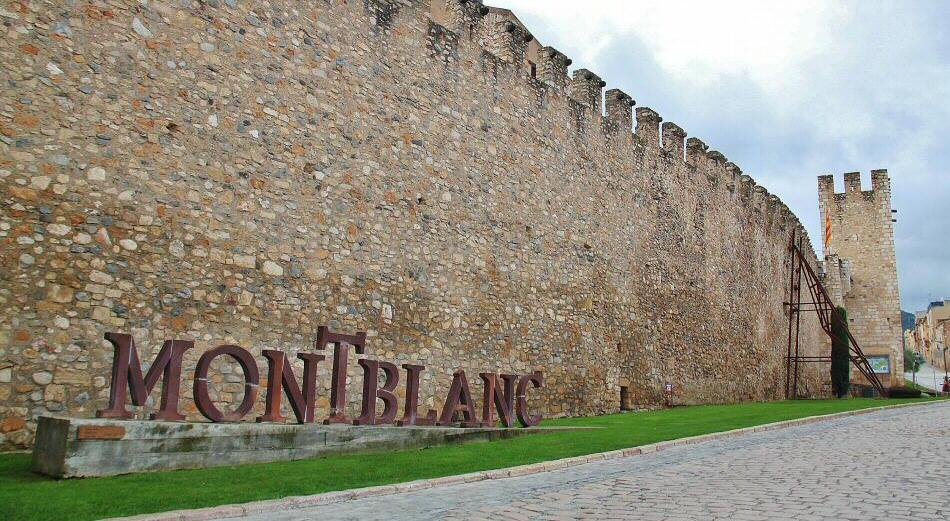 la muralla de Montblanc